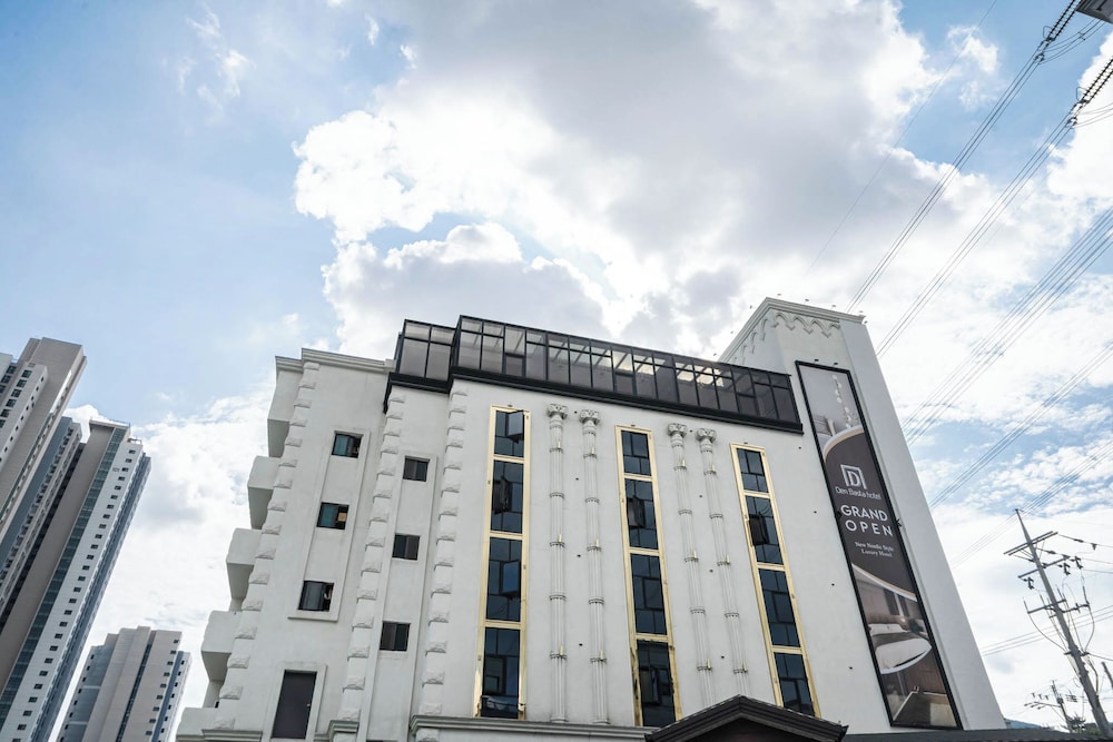 Yangsan Pyeongsan Denbastar Hotel