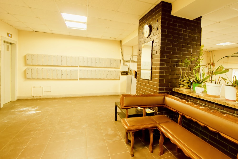 LUXKV Apartment on Nikoloyamskiy 3A