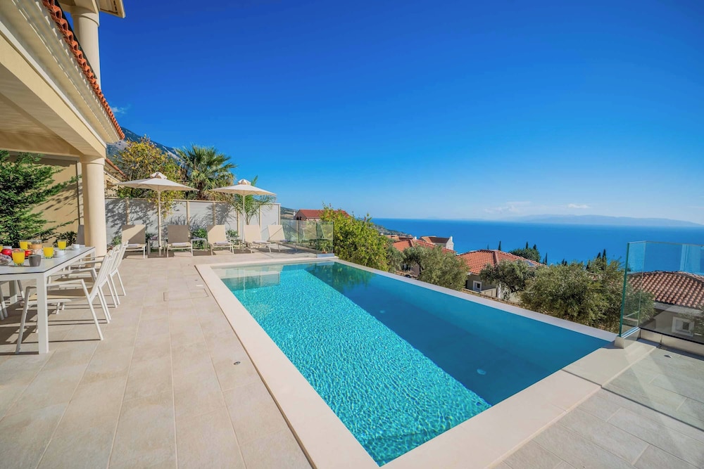 Villa Andriana