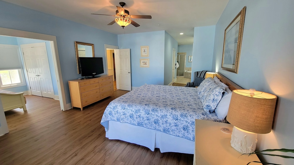 203 Butler Avenue by Tybee Vacation Rentals