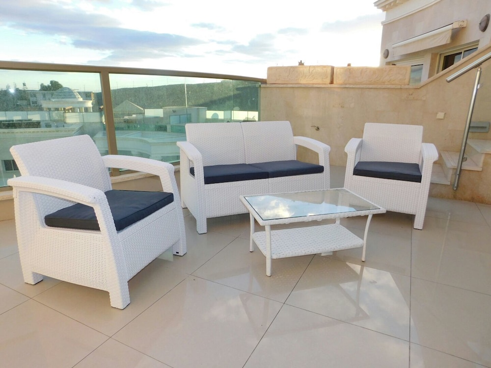 Top Residence in Eilat Terrace with Hot Tub