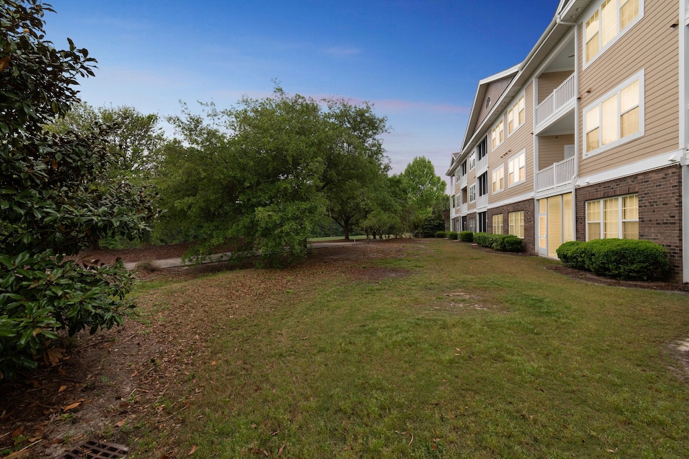 Havens On The Nine 2 Bedroom Condo