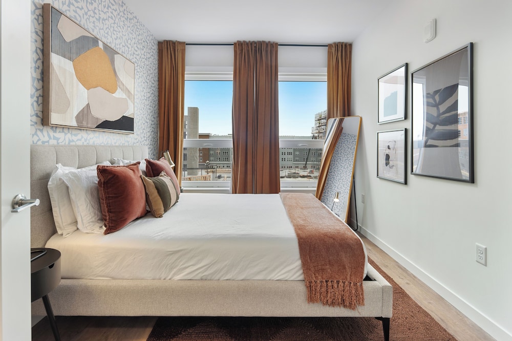 Luxury Apartments by Hyatus at Boston Everett