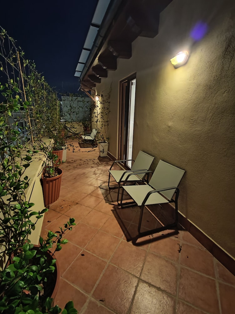 trani residence