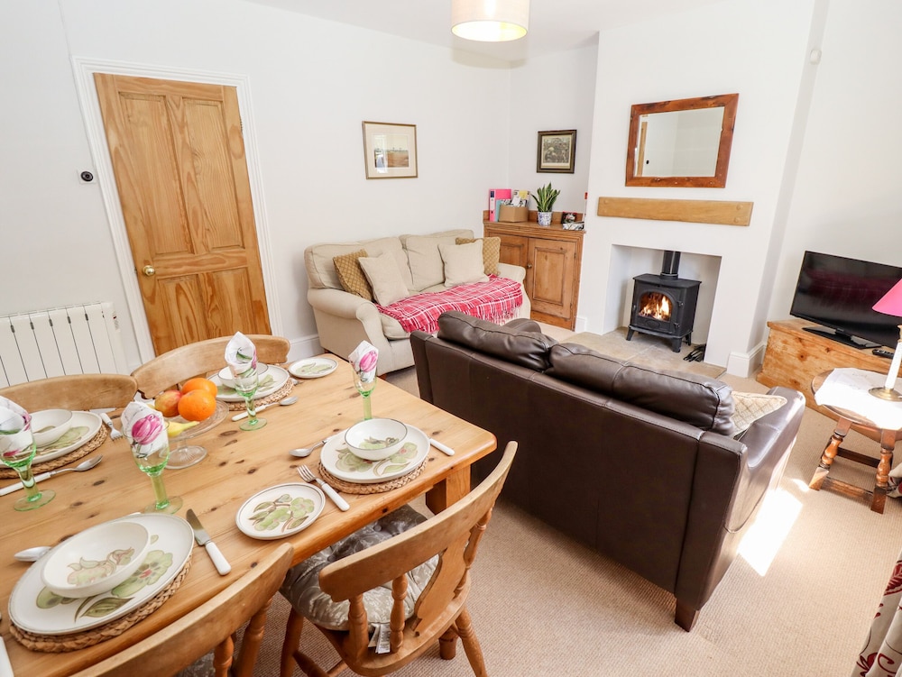 East Farm Cottage