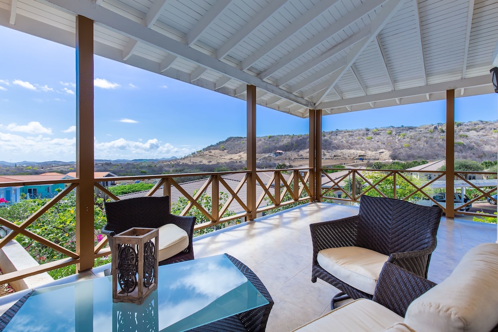 Ananda Curacao