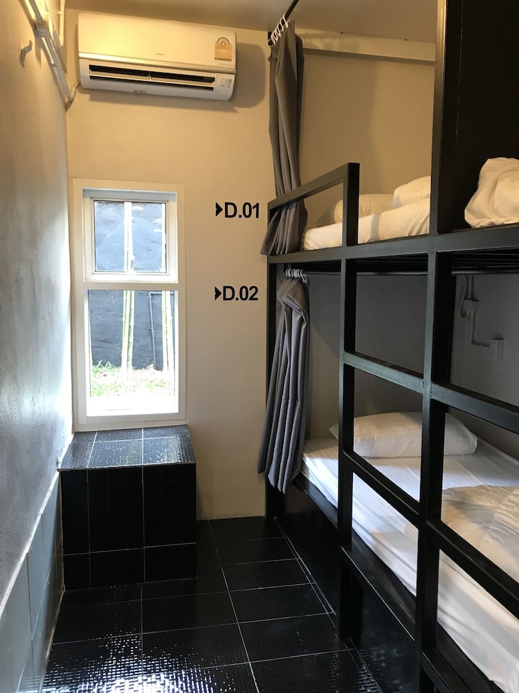 The Park Society - Hostel