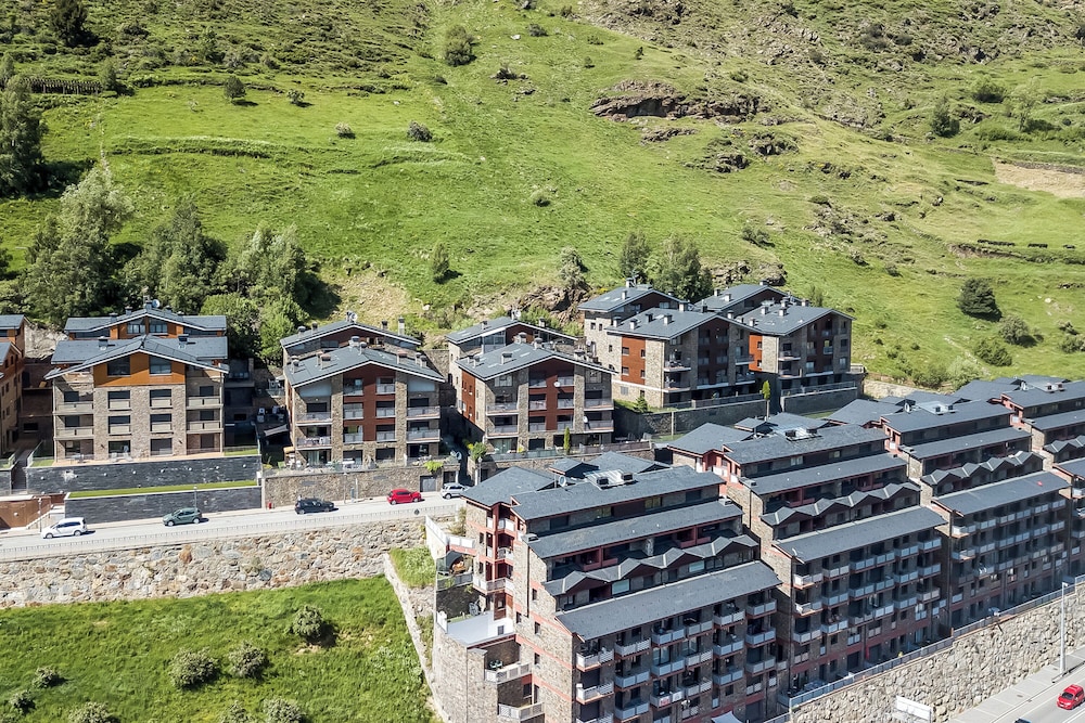 Andorra Ski-in Ski-out Tarter Studio
