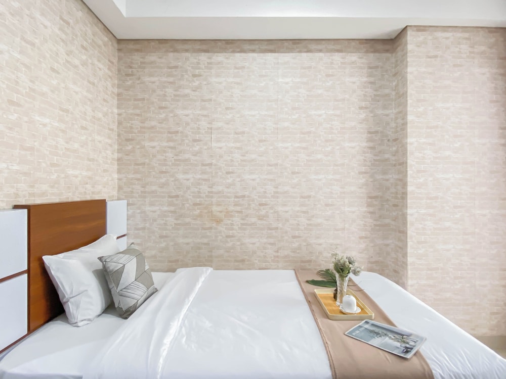 Tidy And Restful Studio At Monroe Tower Apartment