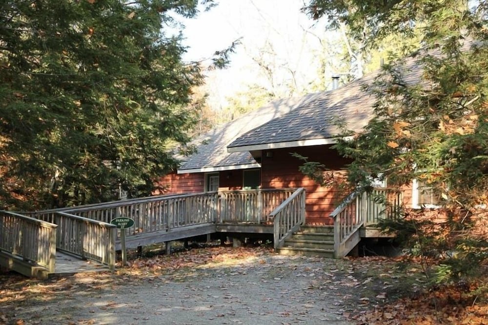 Patterson Kaye Resort on Lake Muskoka