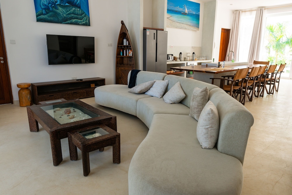 Coral Cove Diani Treehouses