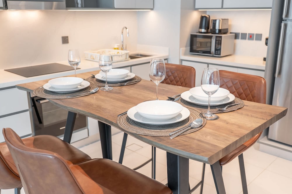 Mesmerizing 2BR in Emaar Beachfront With Sea Views