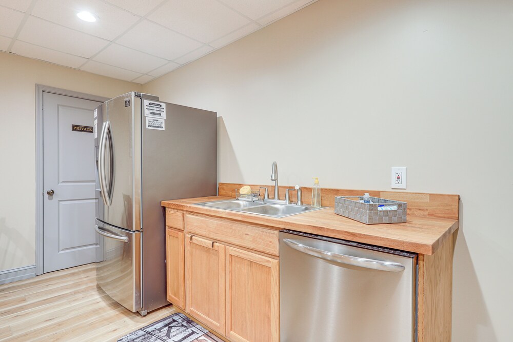 10 Mi to Chattahoochee Bend: Peaceful Apt w/ Patio