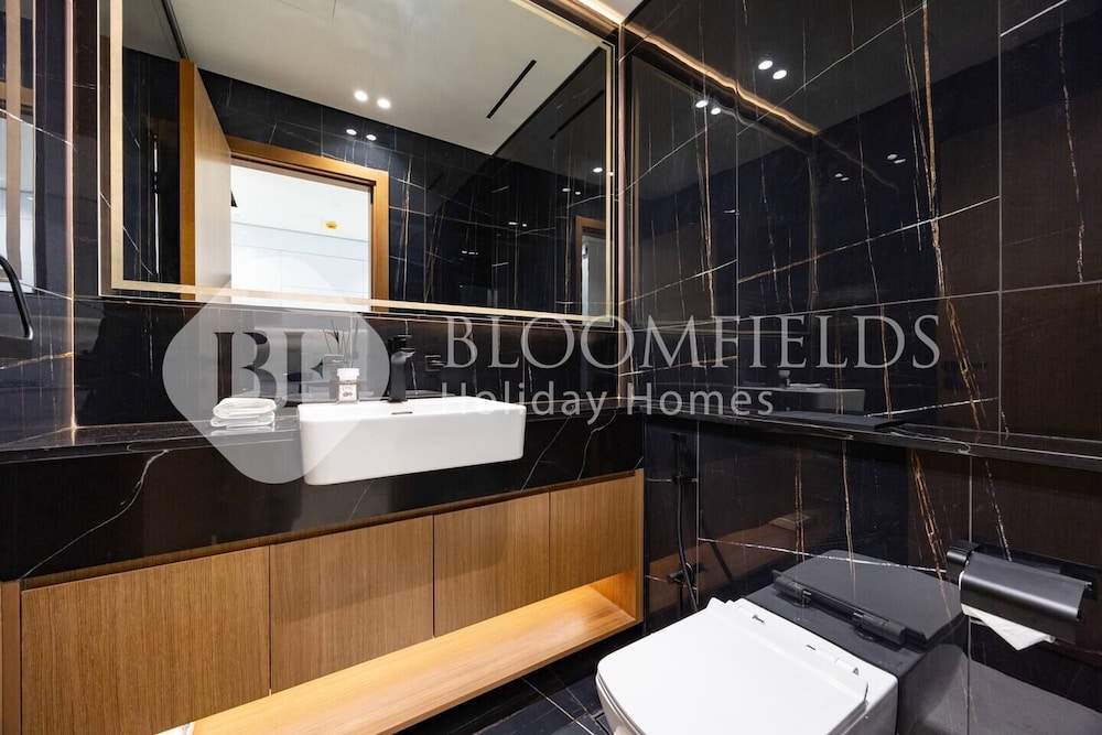 Bloomfields Modern 1Br Binghatti ONYX