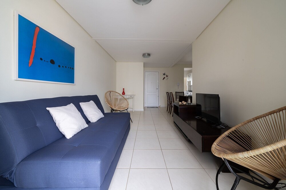 3BR apt sea View on Bombas Beach Vdn303