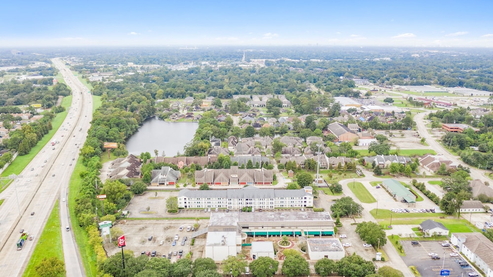 Siegel Select Baton Rouge view 3