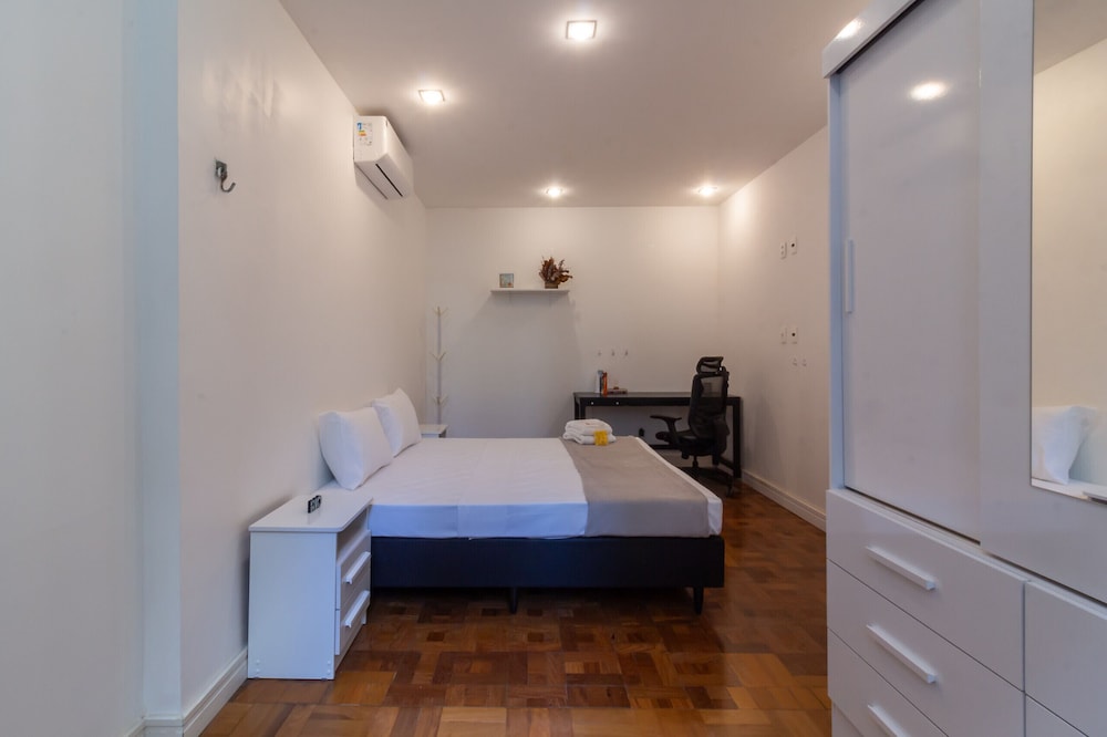 2 Minutes From Copacabana Beach D302