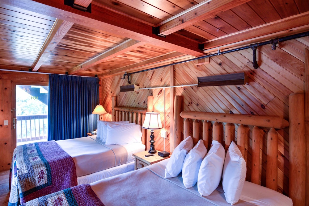 Cliffview Resort