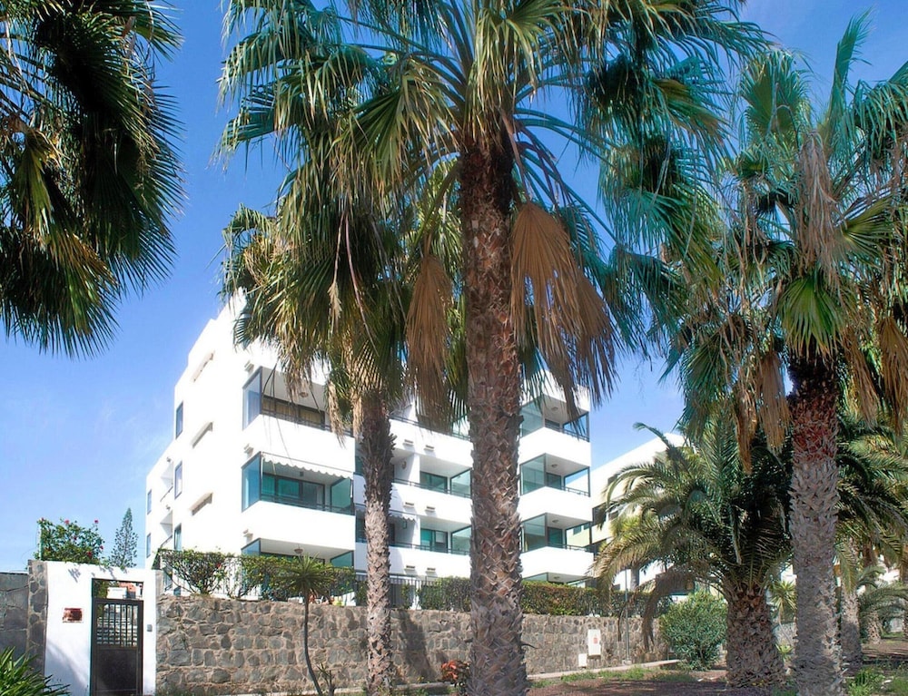Modern Flat With Side sea View in San Augustin