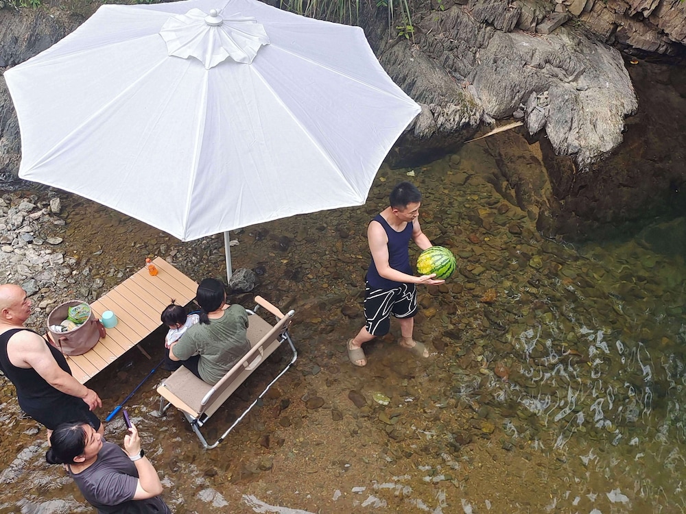 XiangLu YiMo Valley Retreat Guesthouse
