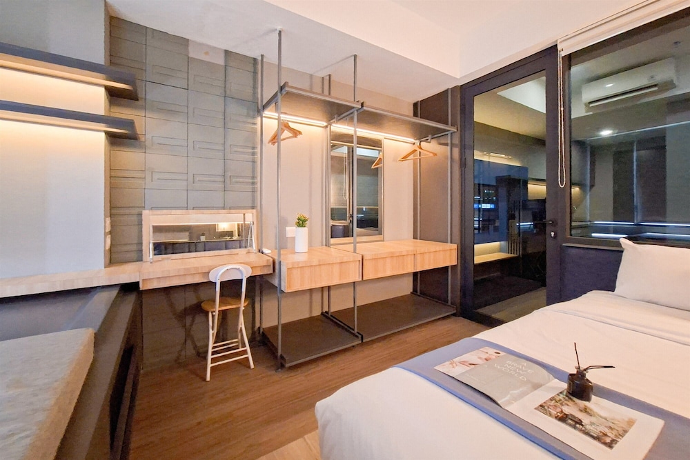 1Br Near Binus Alam Sutera At Collins Boulevard Apartement