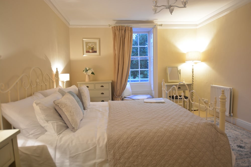 Henstead Hall
