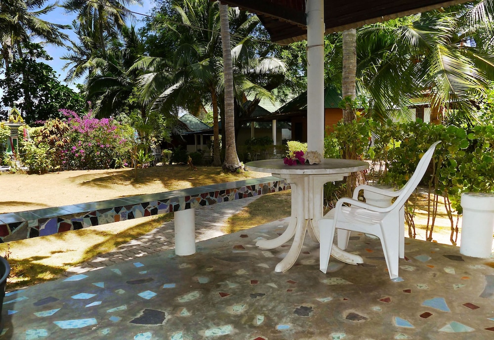 Seetanu Bungalows