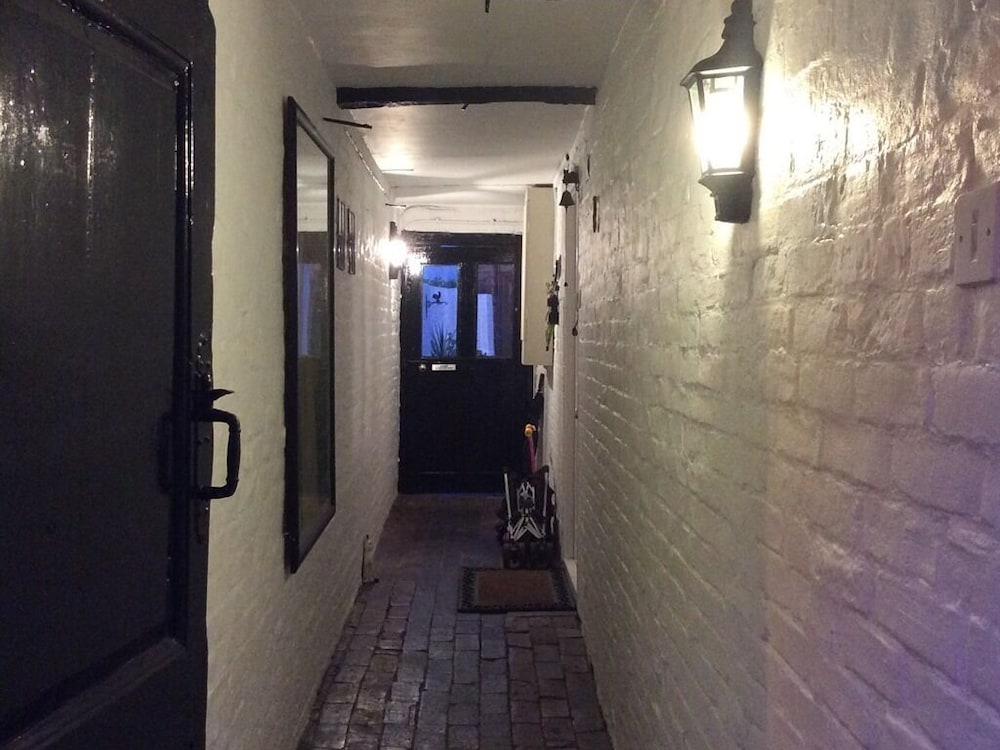 Old Street B&B