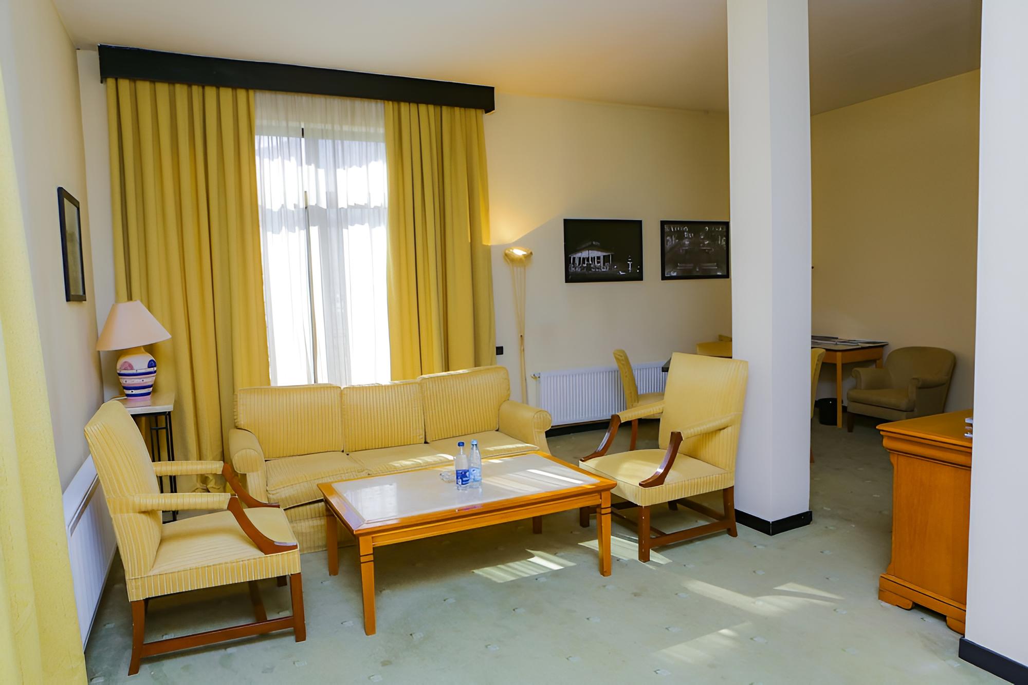 Sheki Saray Hotel