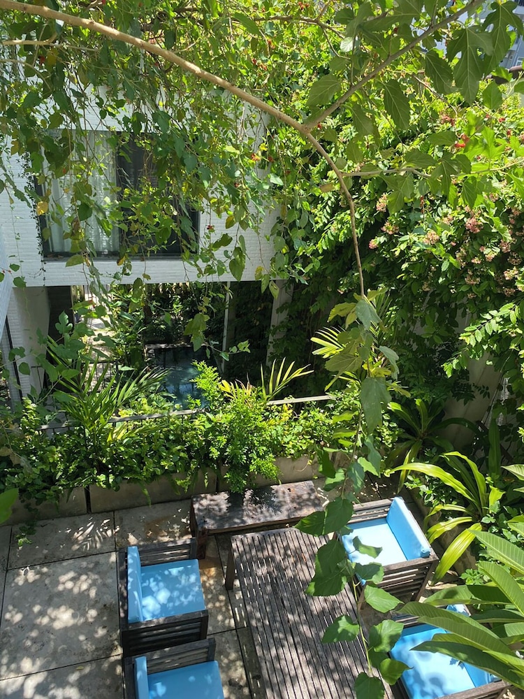 Thang House - Close To Nature