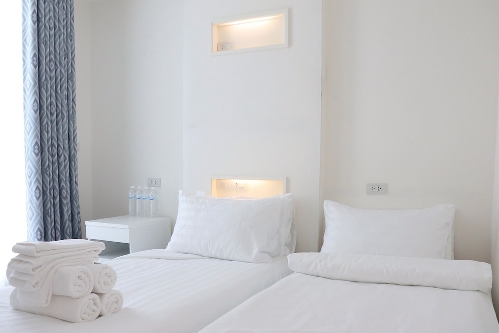 ResT Bangkok Poshtel