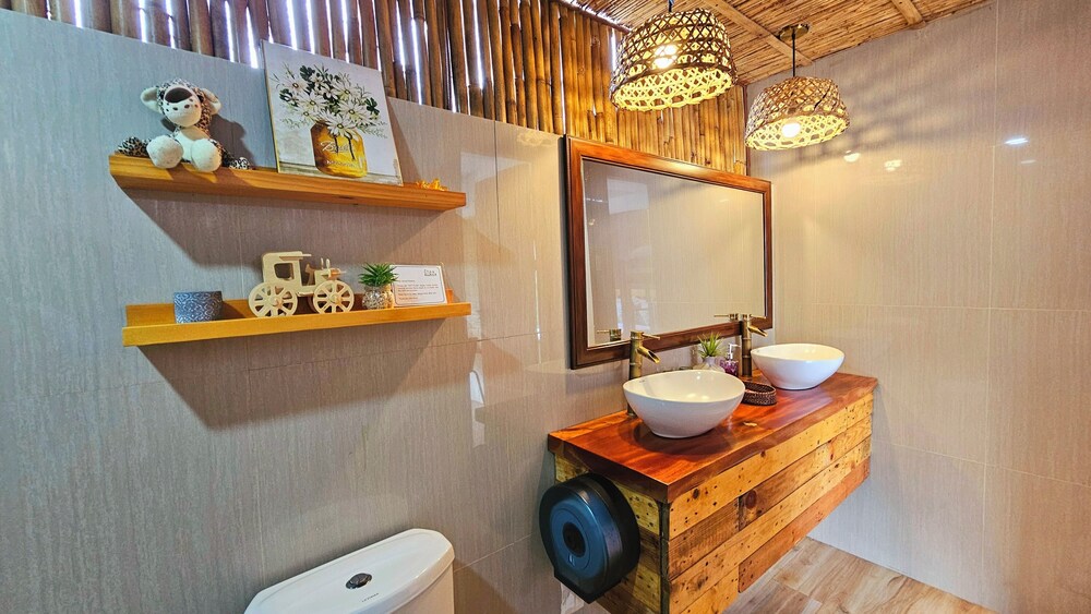 The Farm Shack by SMS Hospitality
