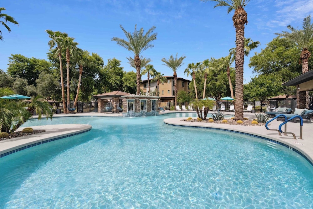The Laurel Apartments in Chandler