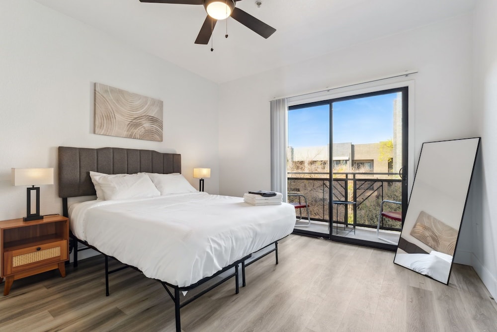 CozySuites at Zone Westgate