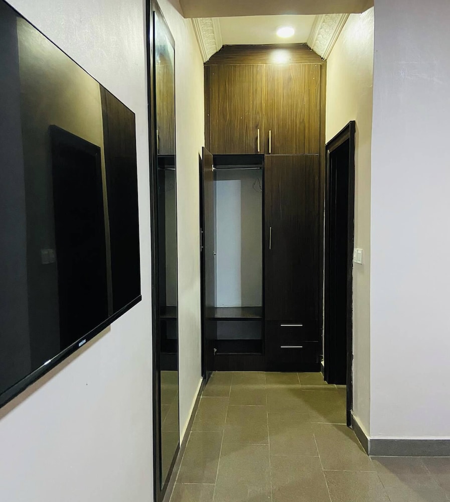 Danny's Shortlet Apartment