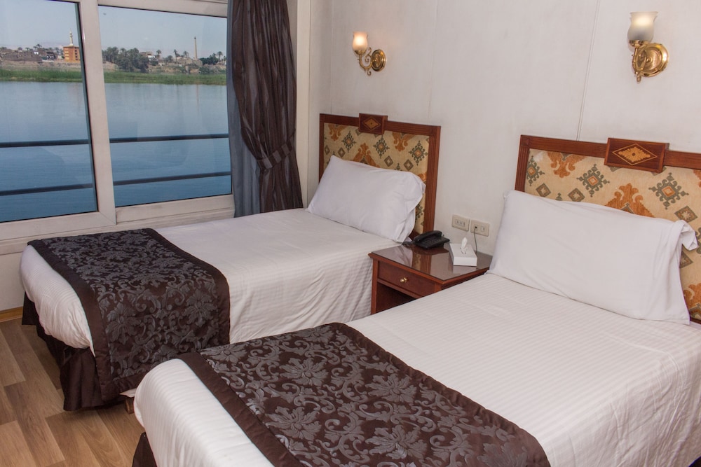 MS Nile Azur, Luxor-Luxor 7 Nts Cruise Sat-Sat