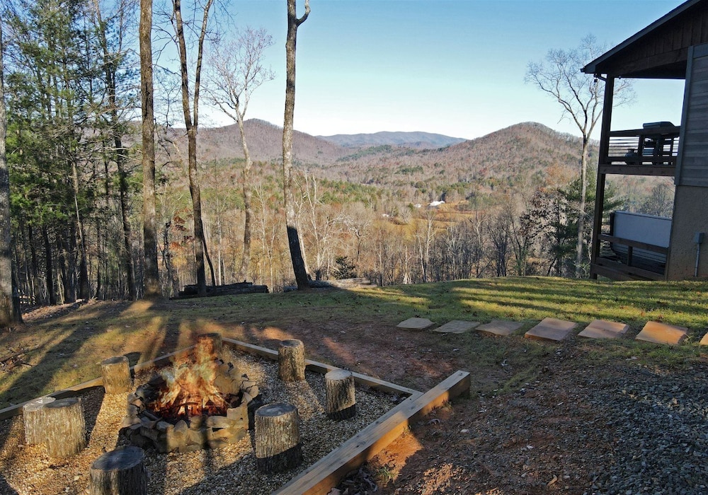 High Ridge Lodge- Epworth GA view 3