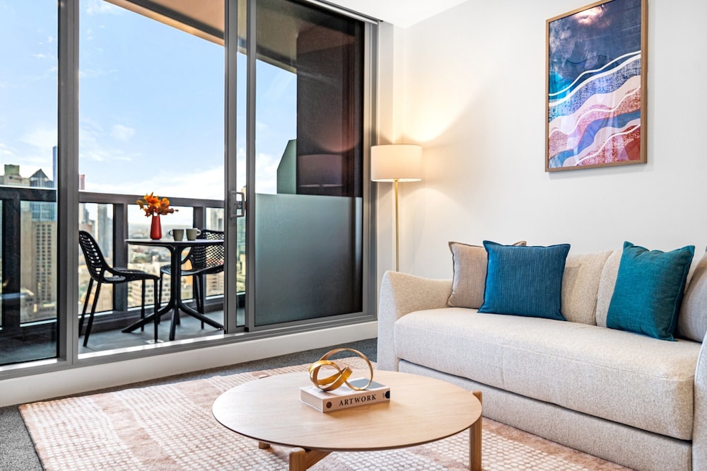 Modern City Views Escape With Gym Access
