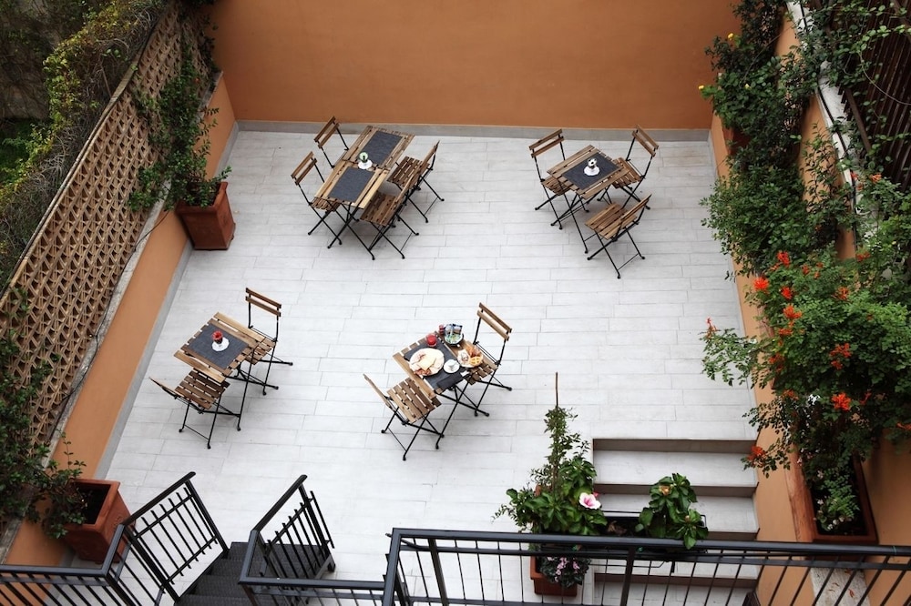 Suite Maggiore