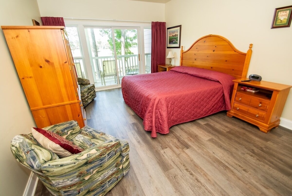 World Tour 104-202a 2 Bedroom Condo