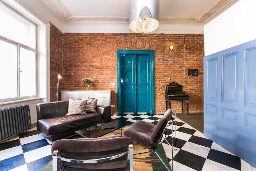 2 Bed Flat - Sleeps 3 - Wifi