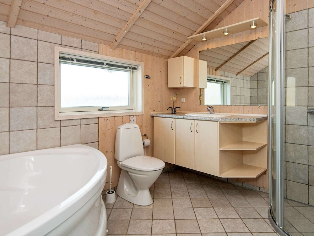 8 Person Holiday Home in Hemmet