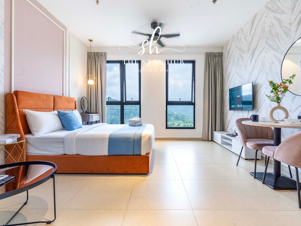 Paxtonz Luxe Suites by The Stay Hub
