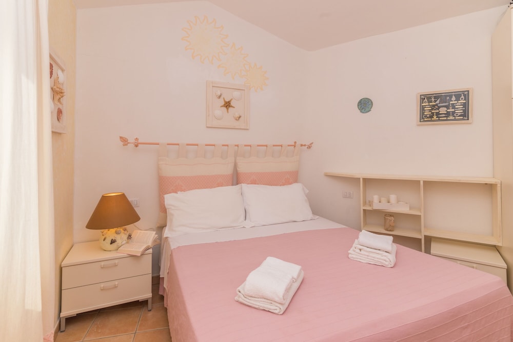 Dimora di Rosy Pittulongu view 4