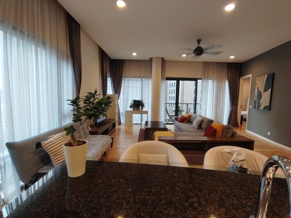 St Mary Residences Luxury Apartments