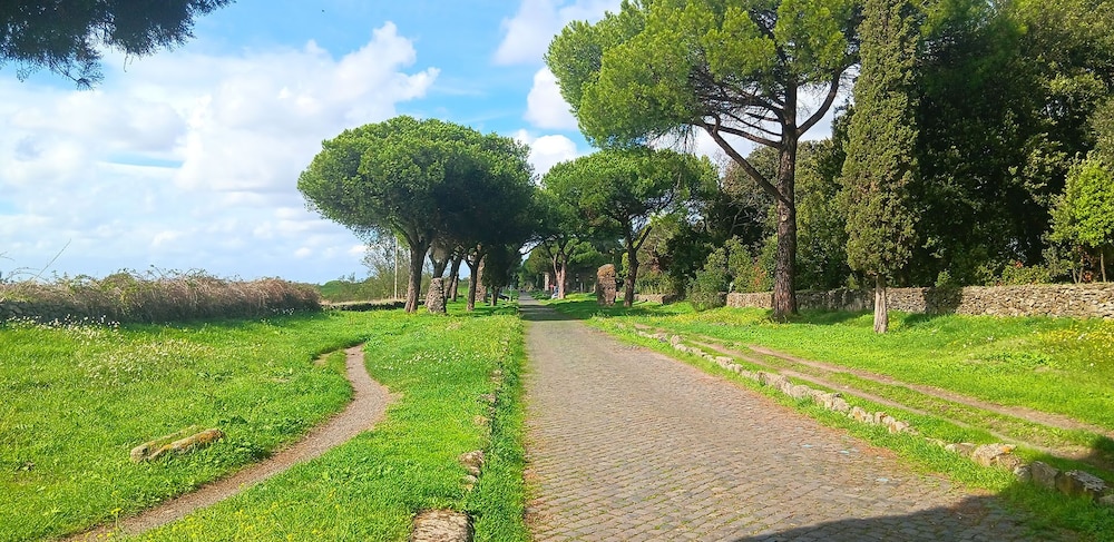 Appia Antica Room