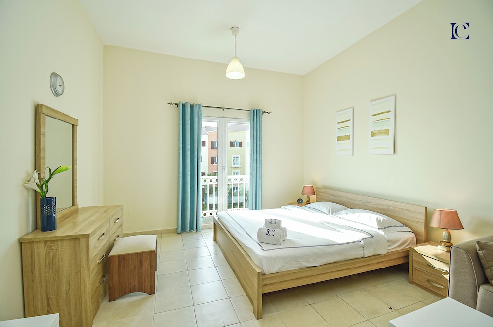 MGL - Spacious Studio Apartment