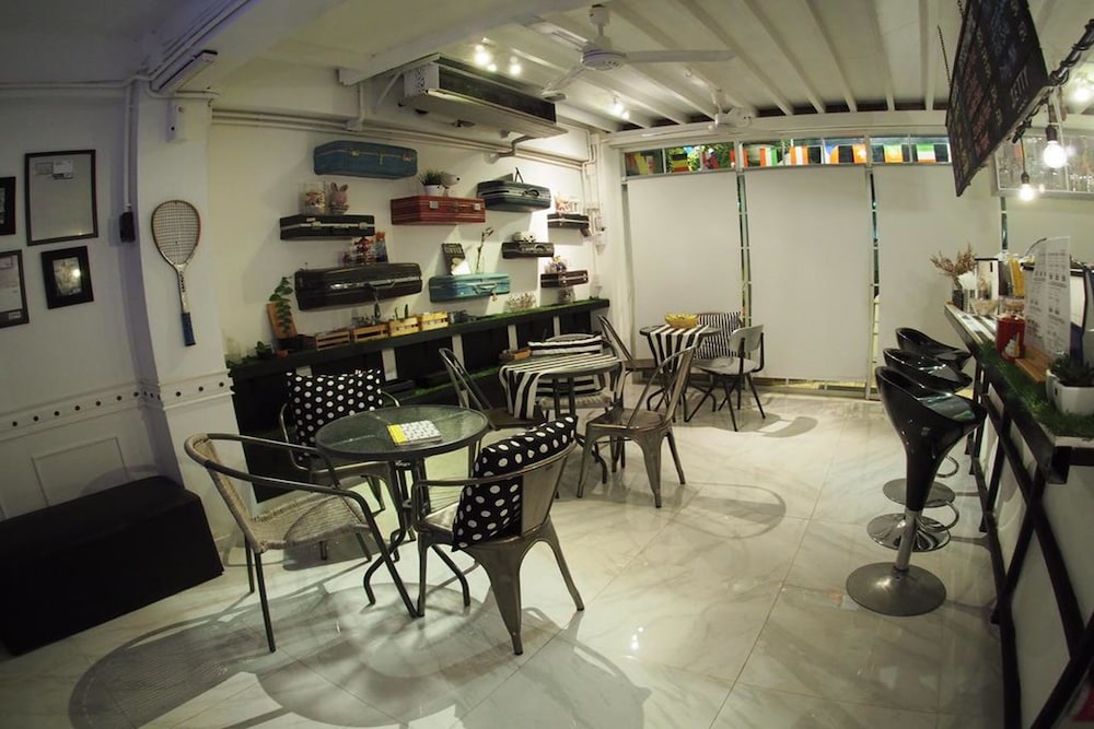 Jetty Huahin Hostel