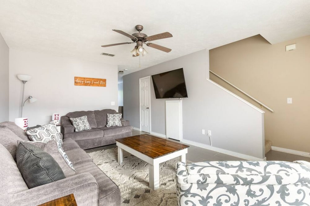 Bulldog Academy 2bd 2ba Townhome Near MSU