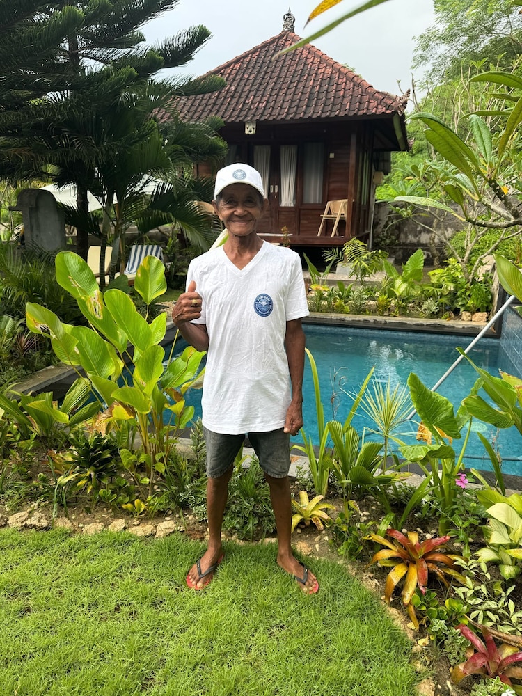 Puri Sari Villas Restaurant and Bar
